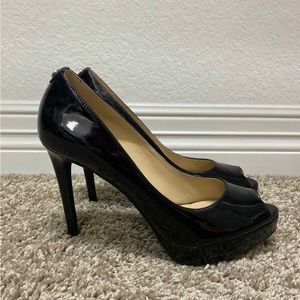 Michael Kors patent leather peep toe heels 7.5